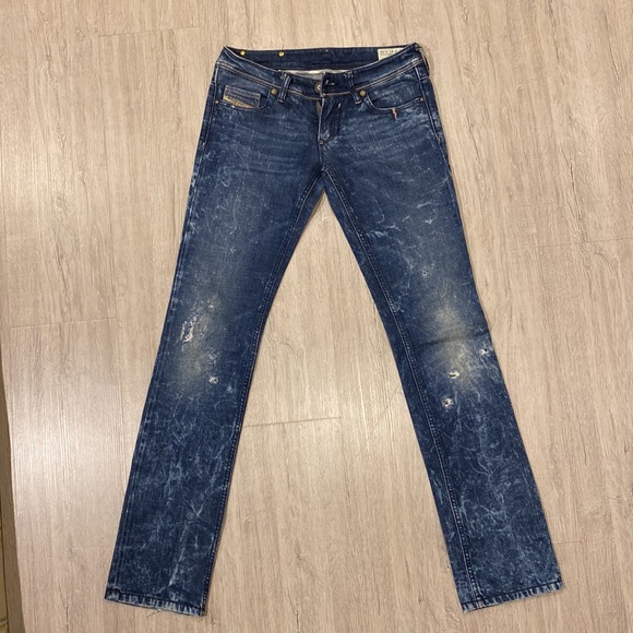 LOWKY Diesel denim pants, washed patterns & cuts, waist size 27 and length 32 - Picture 6 of 7